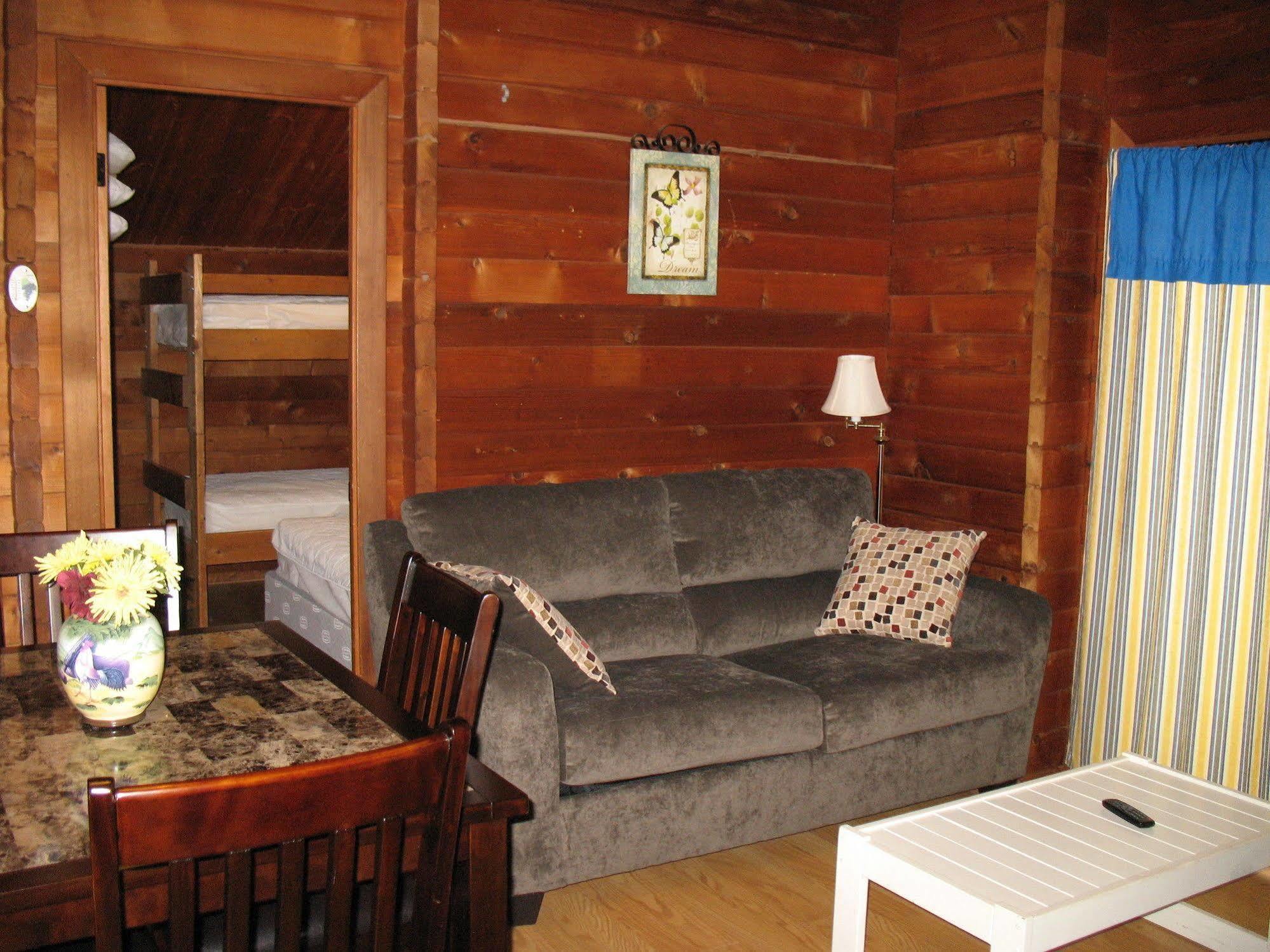 Forest Lake Rv & Camping Resort Advance Εξωτερικό φωτογραφία